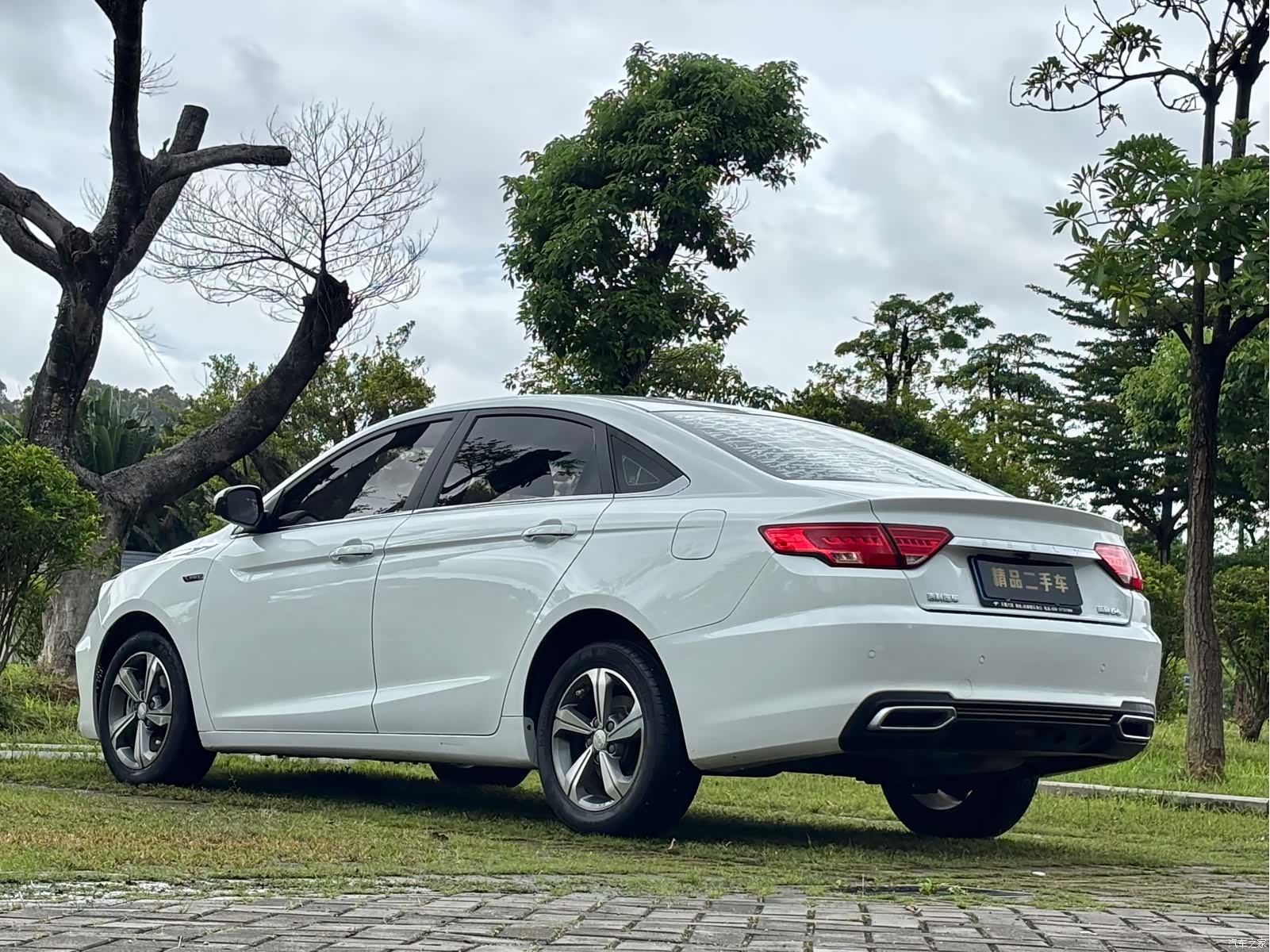 Geely Emgrand, 2019 7
