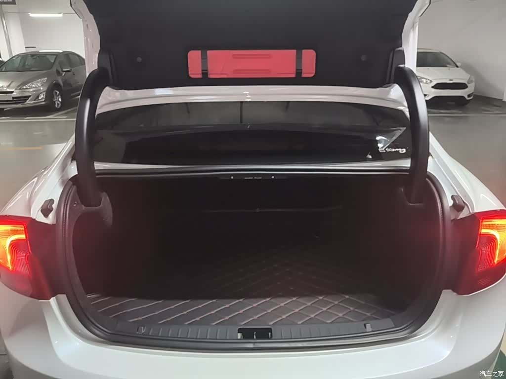 Volvo S60, 2016 19