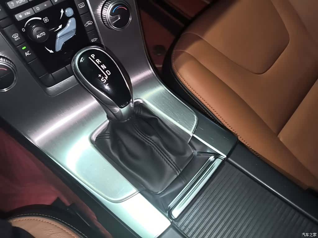 Volvo S60, 2016 14