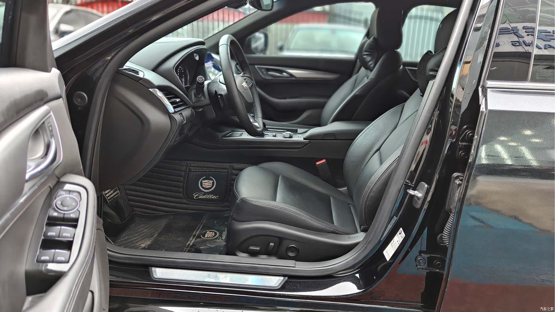 Cadillac CT5, 2023 9