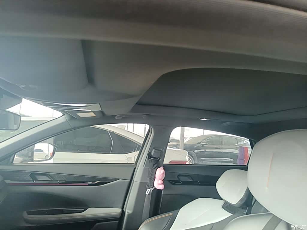 Changan UNI-V, 2023 18