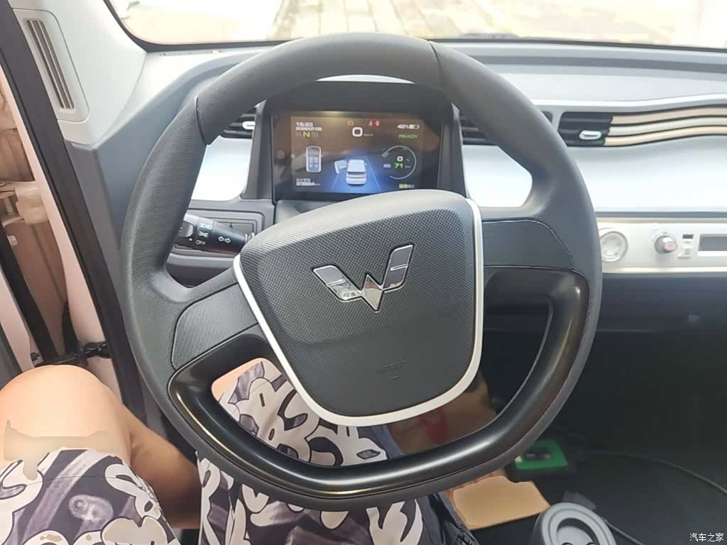 Wuling MINIEV, 2023 11