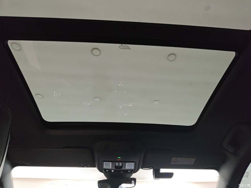 Audi Q4 e-tron, 2024 18
