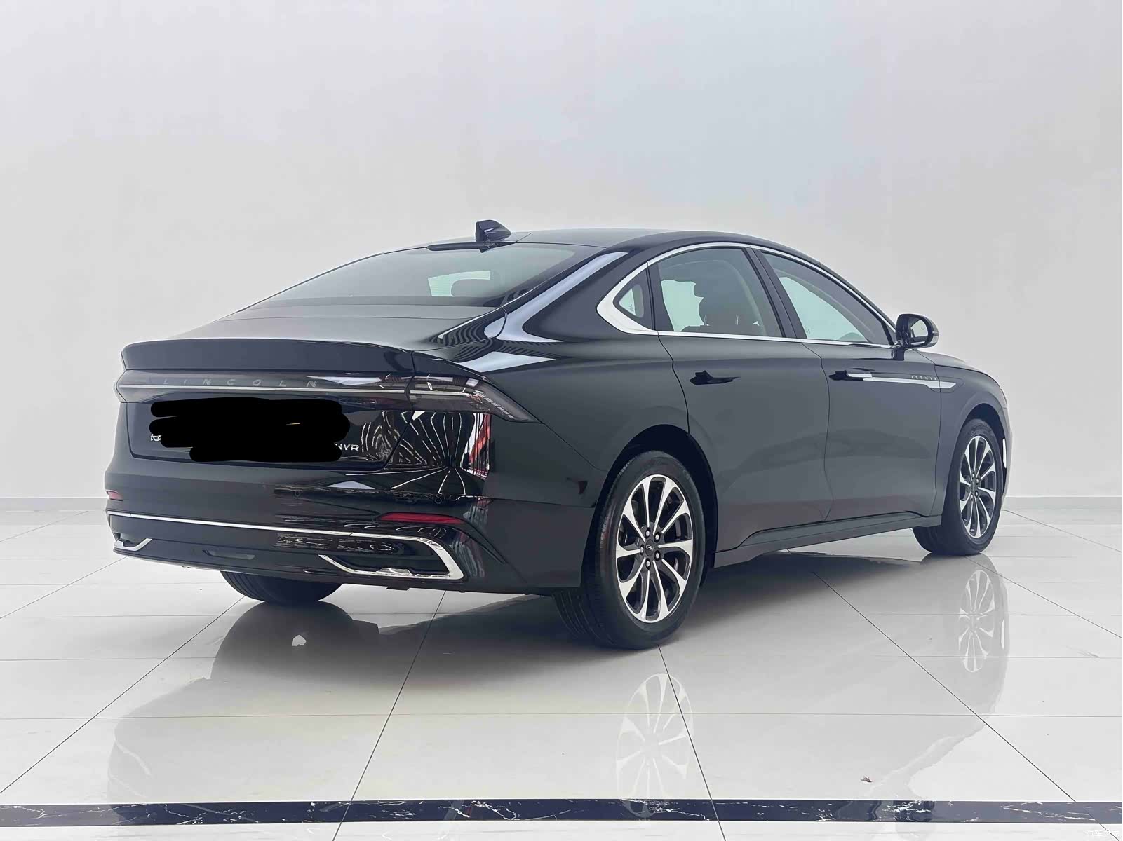 Lincoln Z, 2024 3