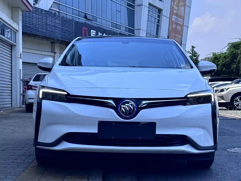 Buick Slightly blue 6