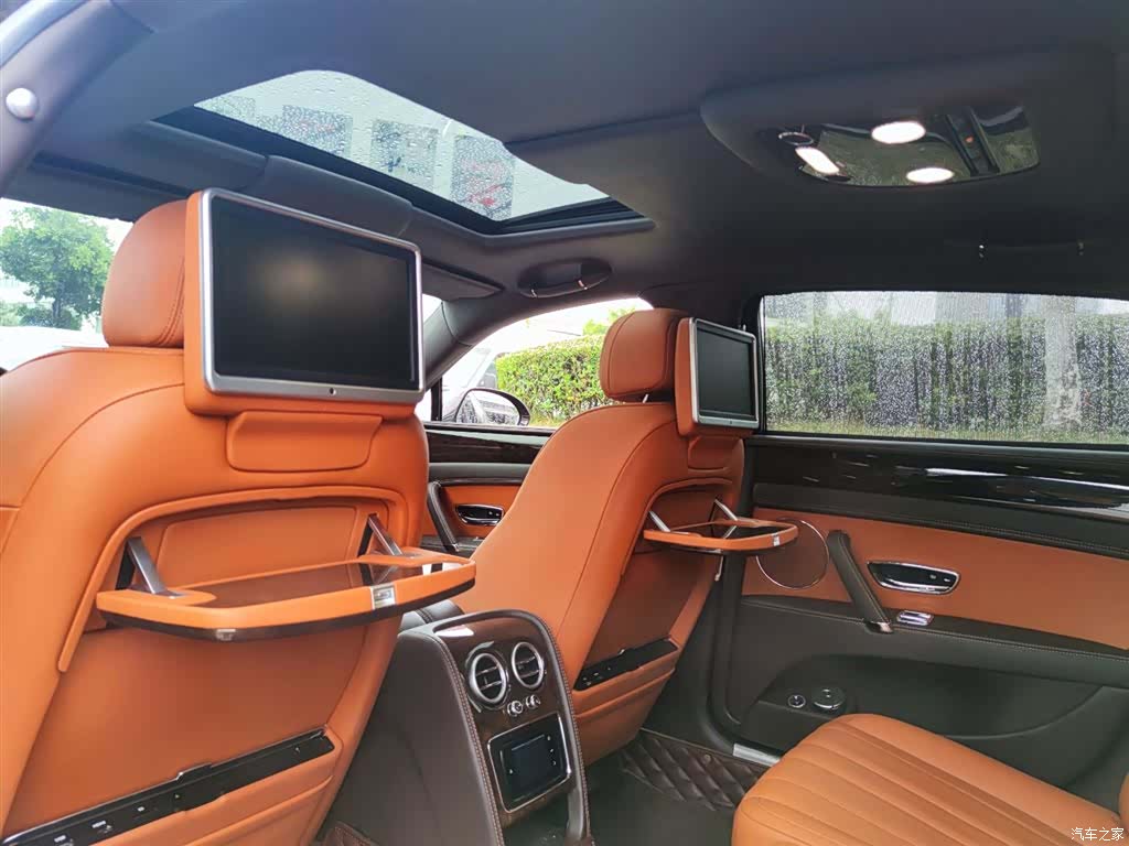 Bentley Flying Spur, 2014 12