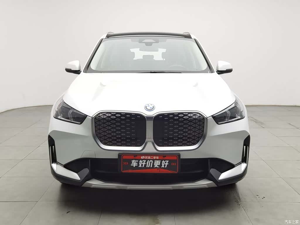 BMW iX1, 2025 3