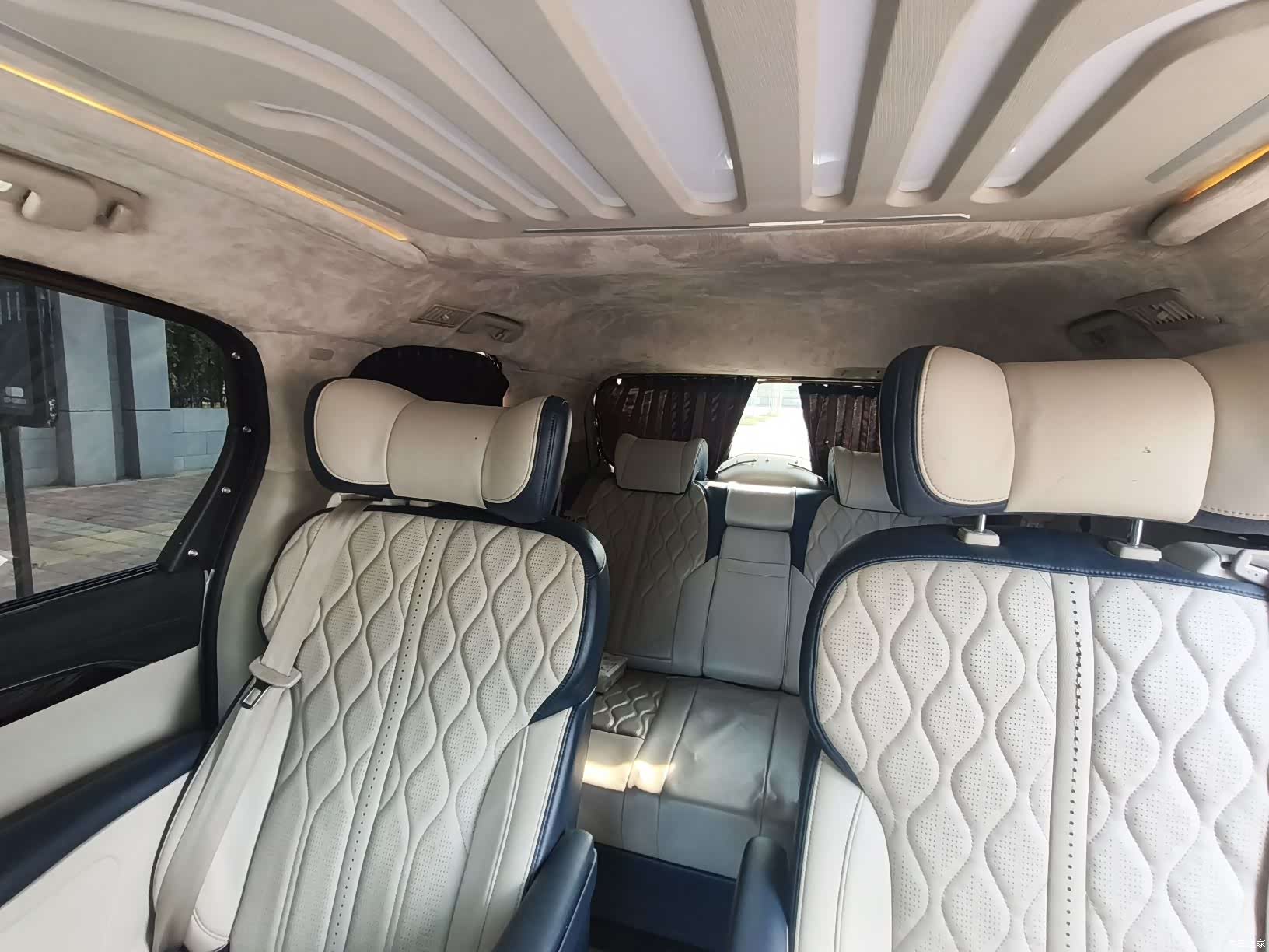 Buick GL8, 2019 19