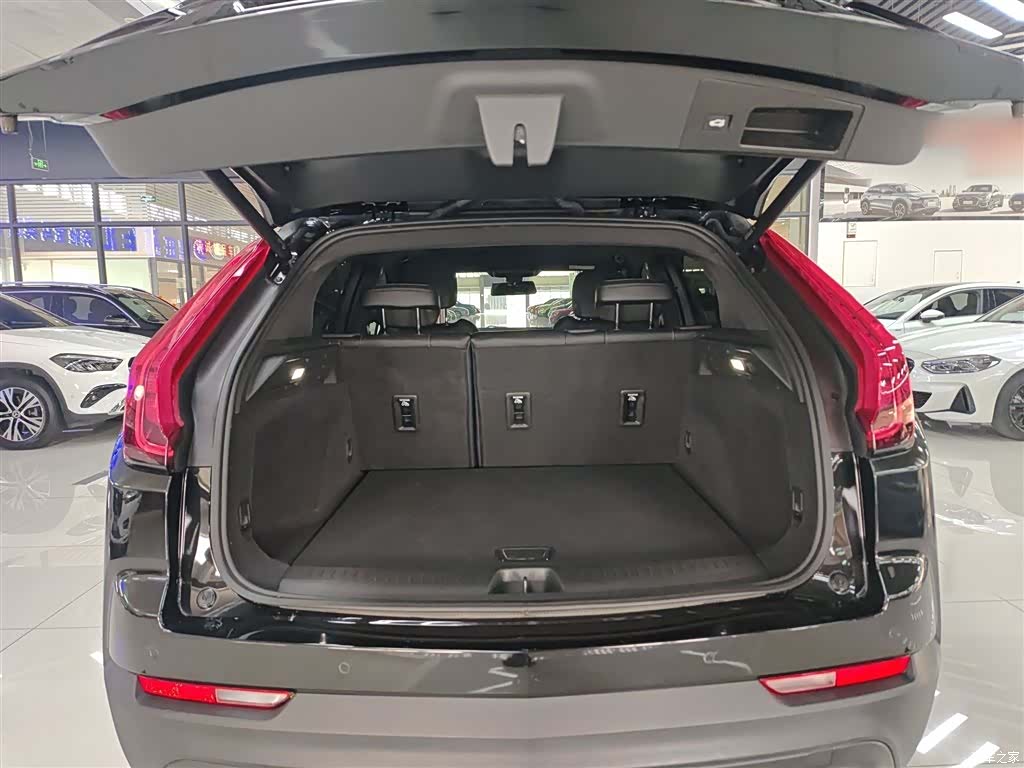 Cadillac XT4, 2023 19