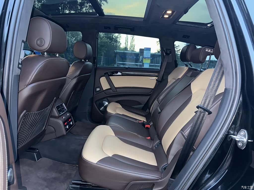 Audi Q7, 2016 11