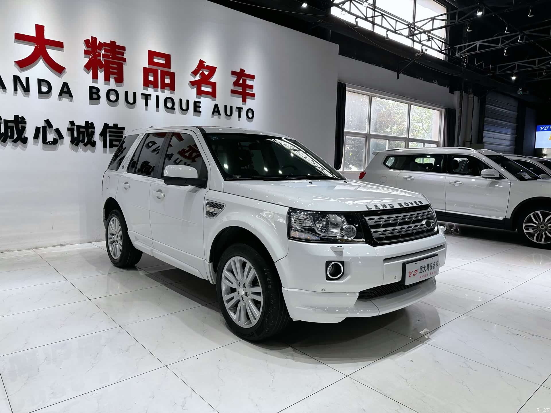 Land Rover Si4, 2014 3