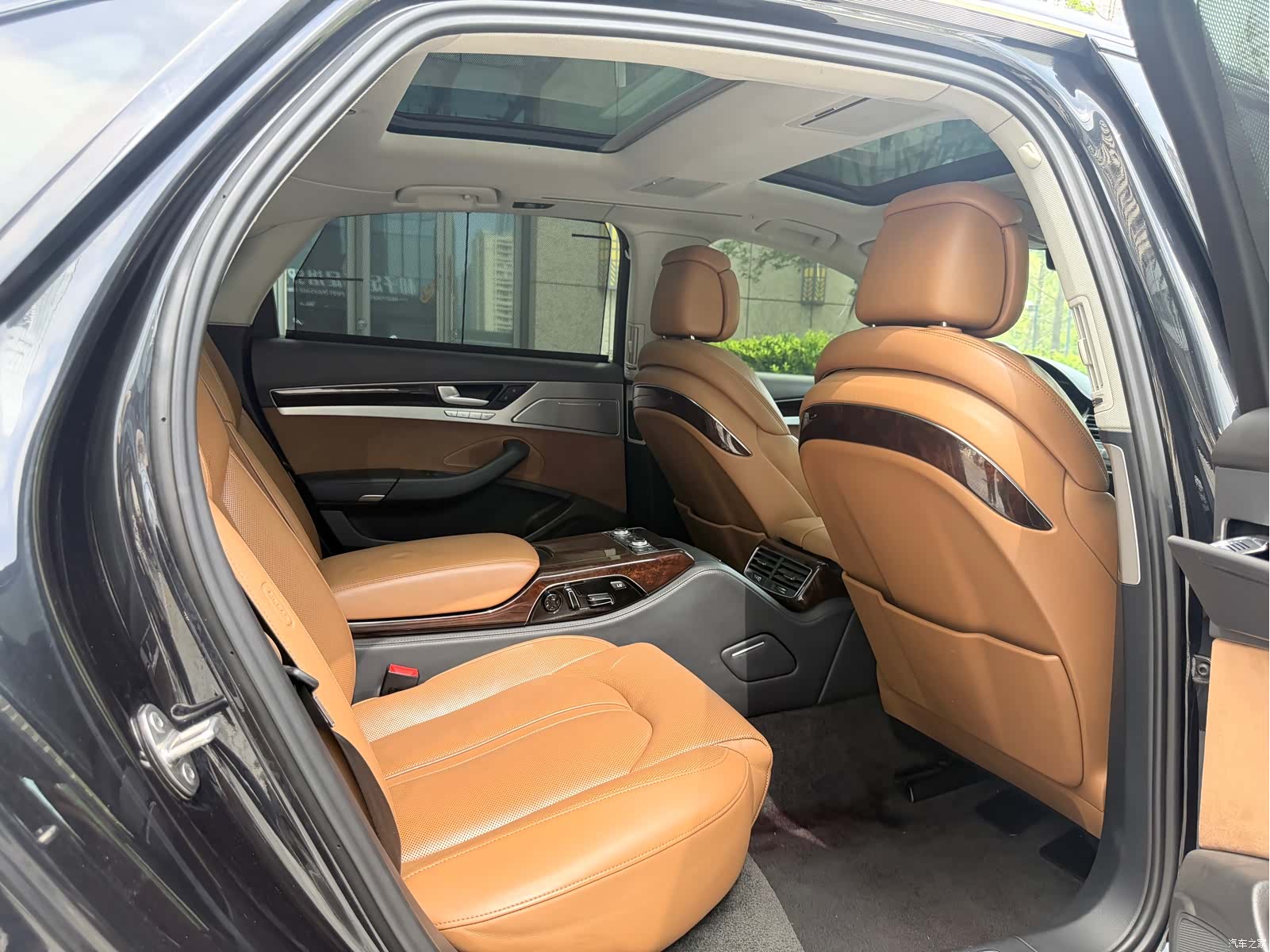 Audi A8L, 2015 12