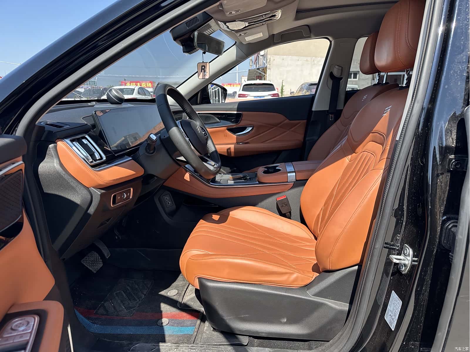 Jetour L7, 2024 4