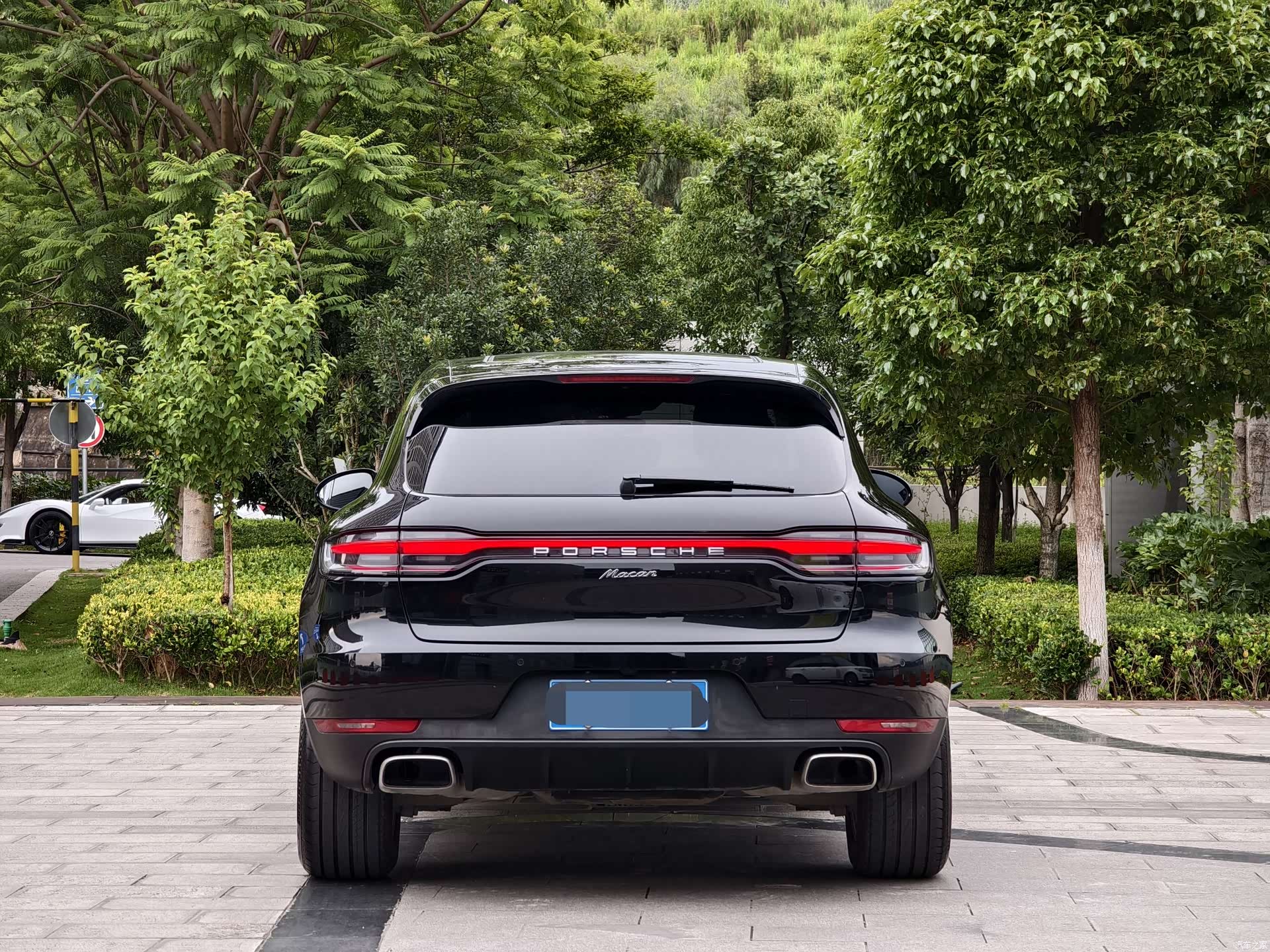 Porsche Macan, 2020 все фото