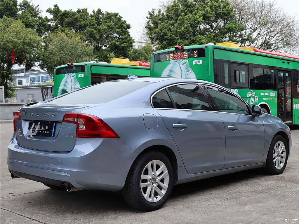 Volvo S60, 2017 7