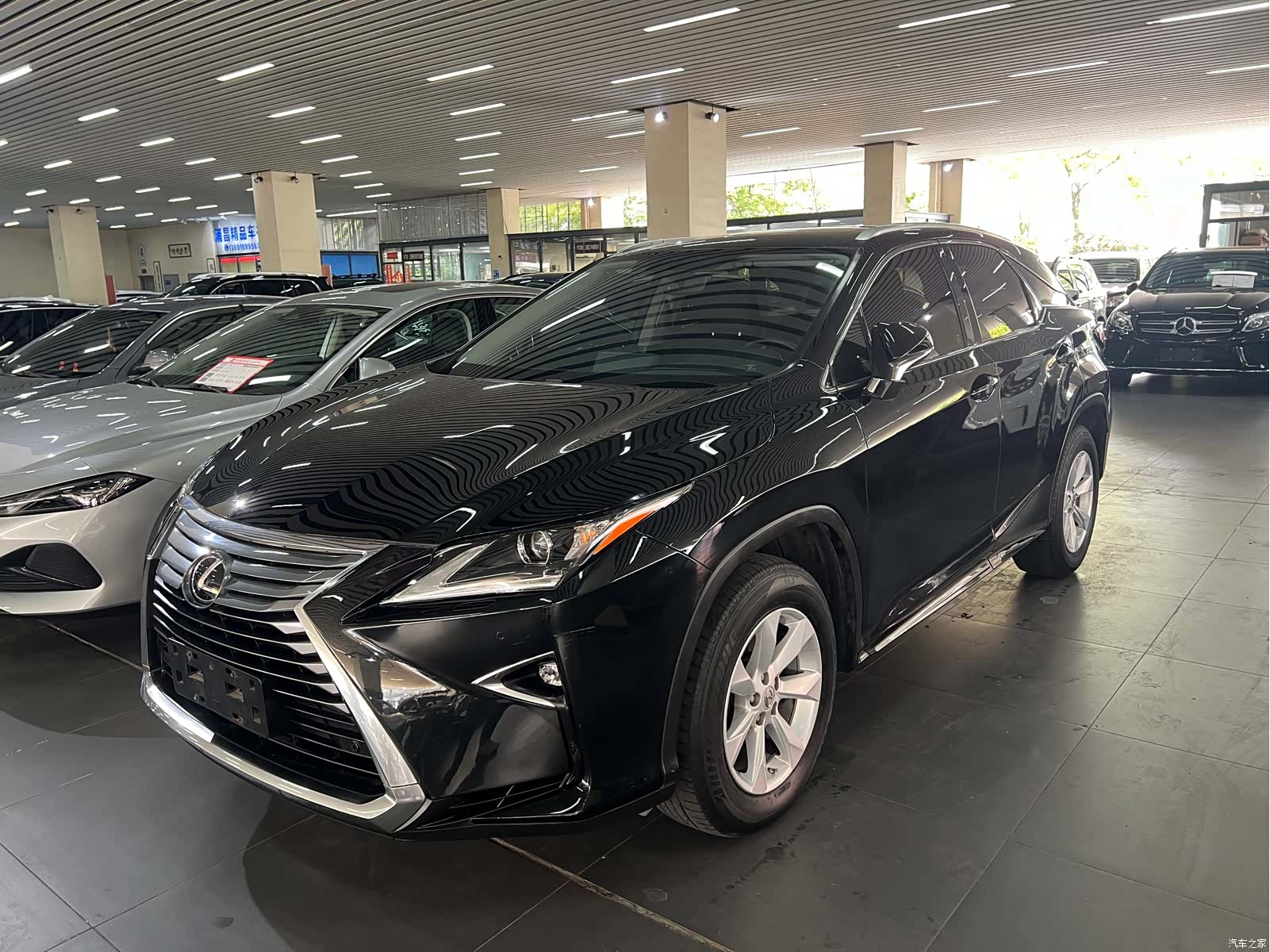 Lexus RX, 2016 1