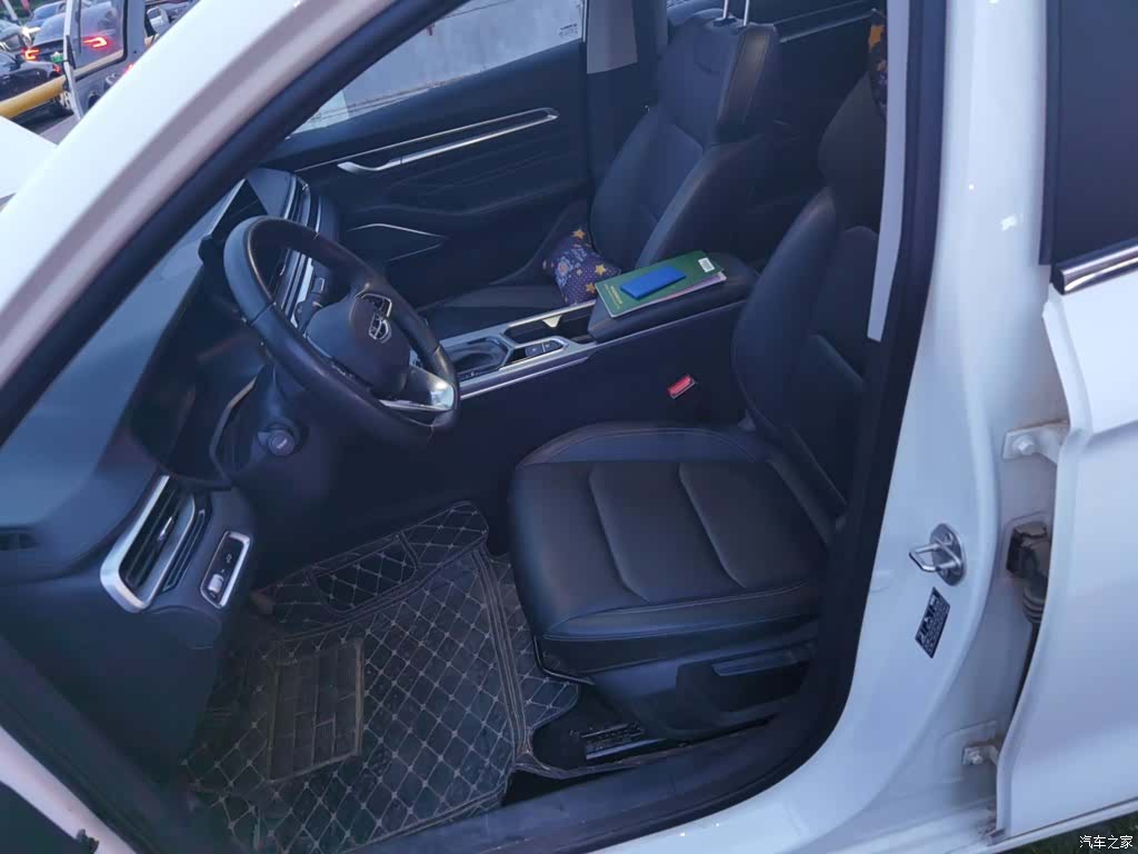Geely Emgrand, 2022 12