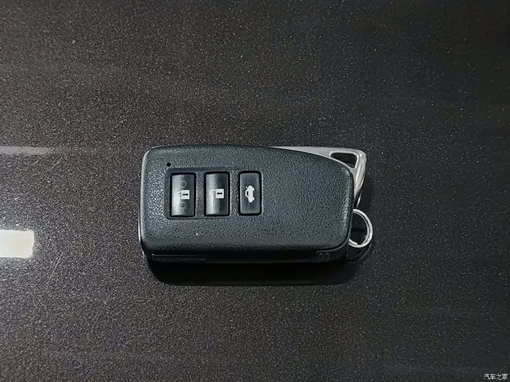 Lexus ES, 2012 19