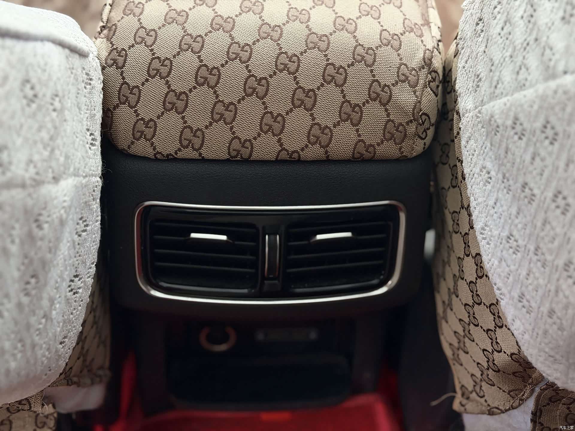 Hongqi HS5, 2020 19