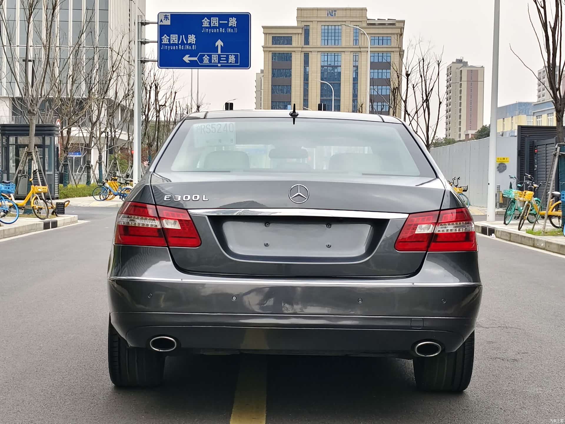 Mercedes-Benz E-Class, 2011 все фото
