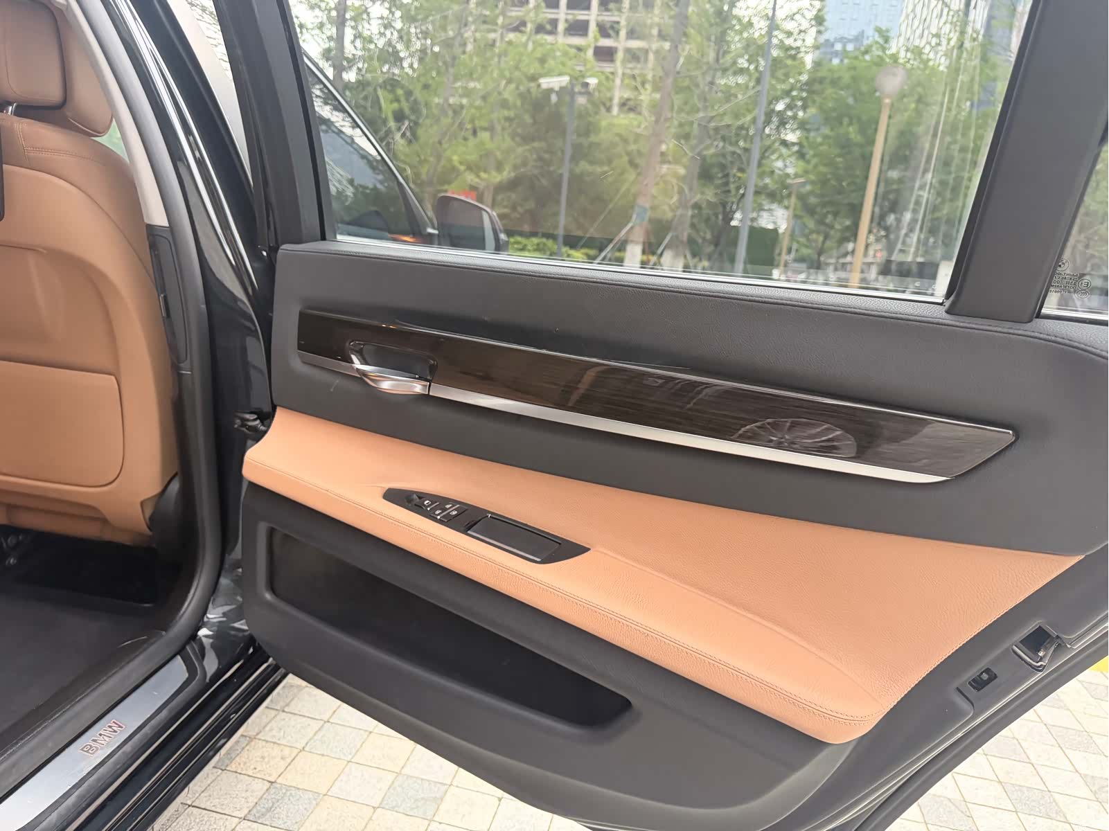 BMW 7 Series, 2015 11