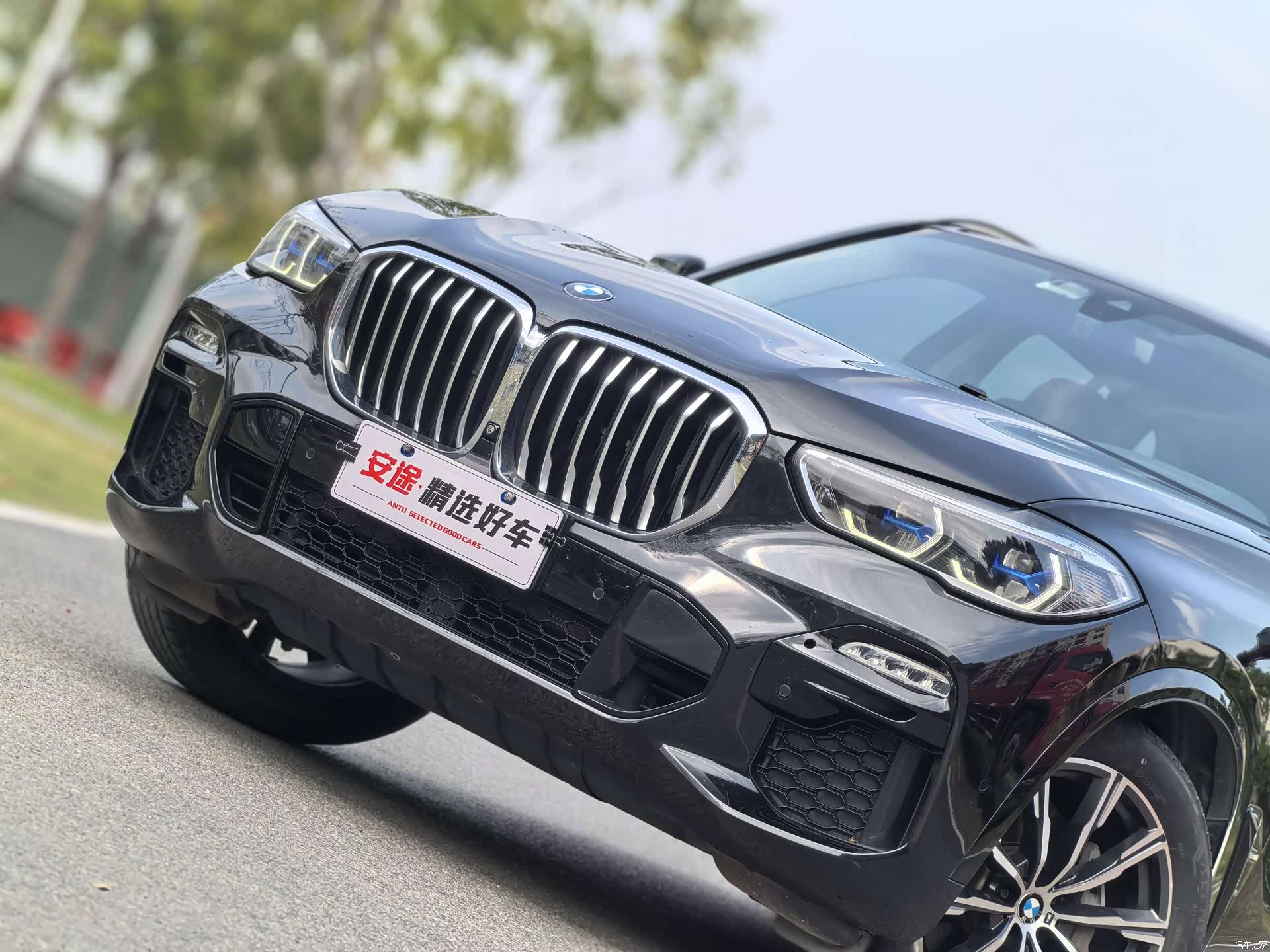 BMW X5, 2019 все фото