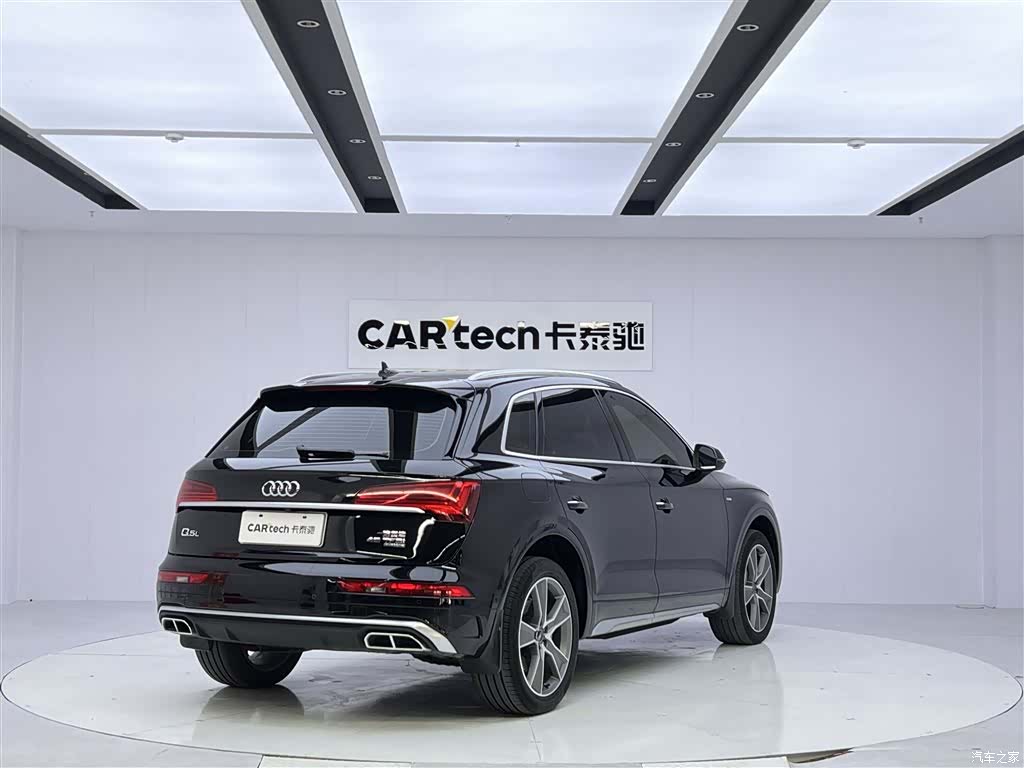 Audi Q5L, 2021 все фото