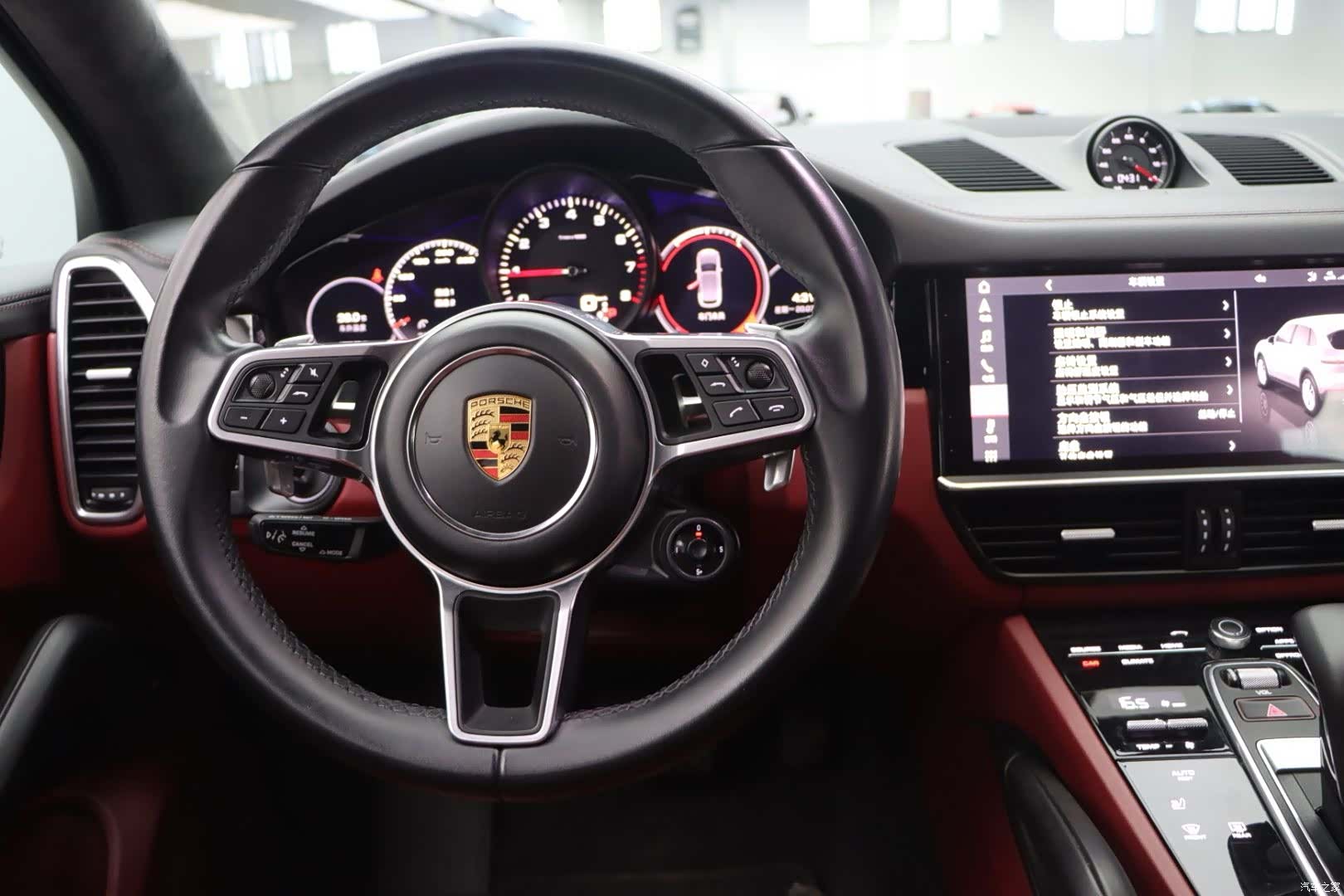 Porsche Cayenne, 2021 16