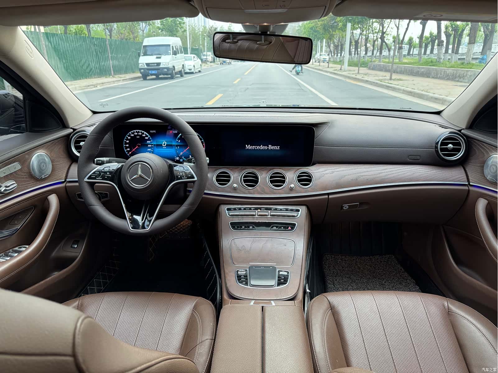 Mercedes-Benz E-Class, 2021 все фото