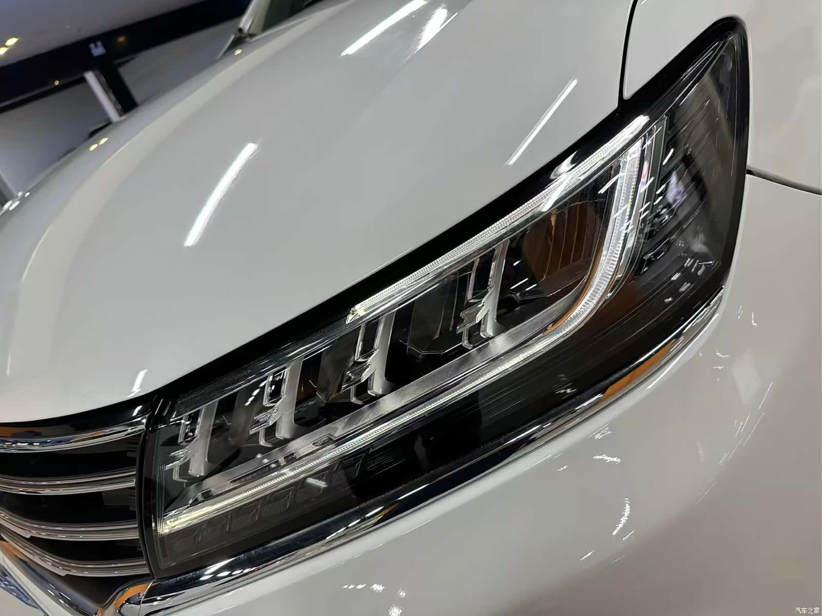Roewe RX5, 2019 15