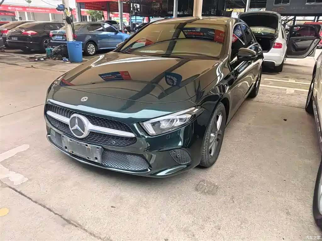 Mercedes-Benz A-Class, 2019 1