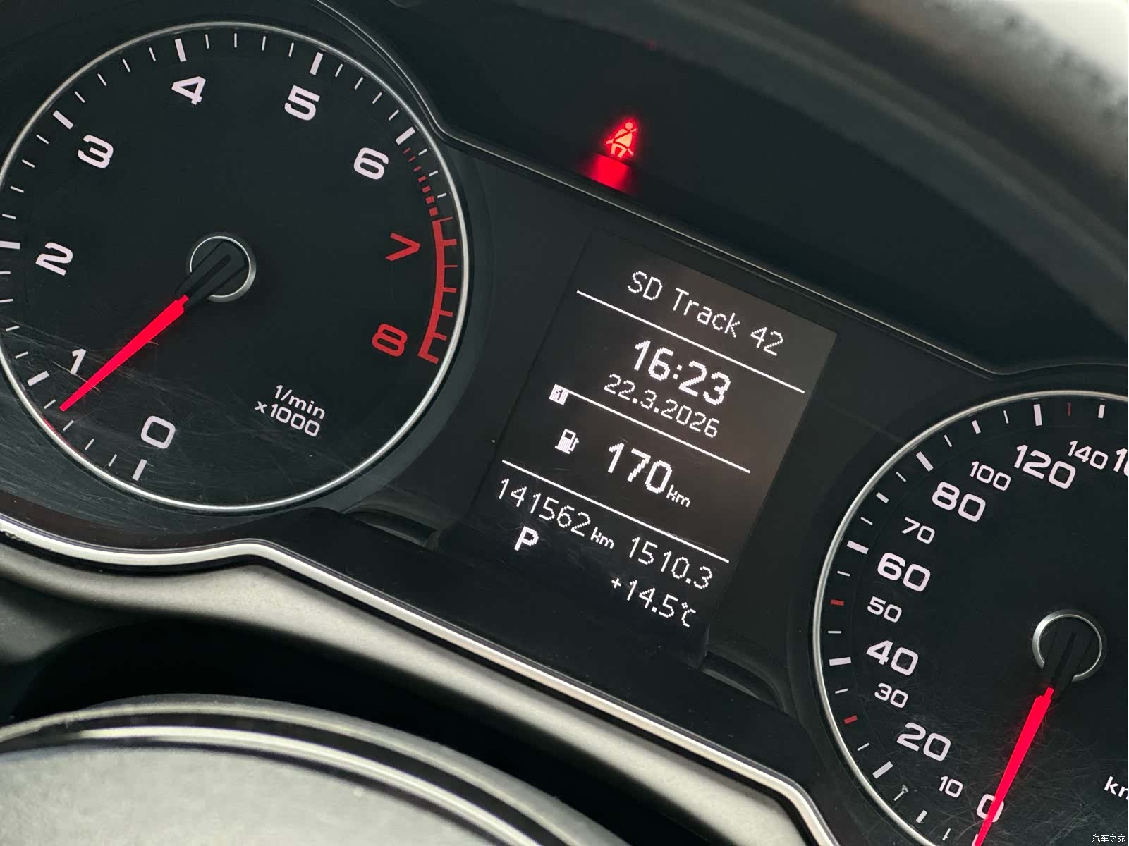 Audi A4L, 2016 16