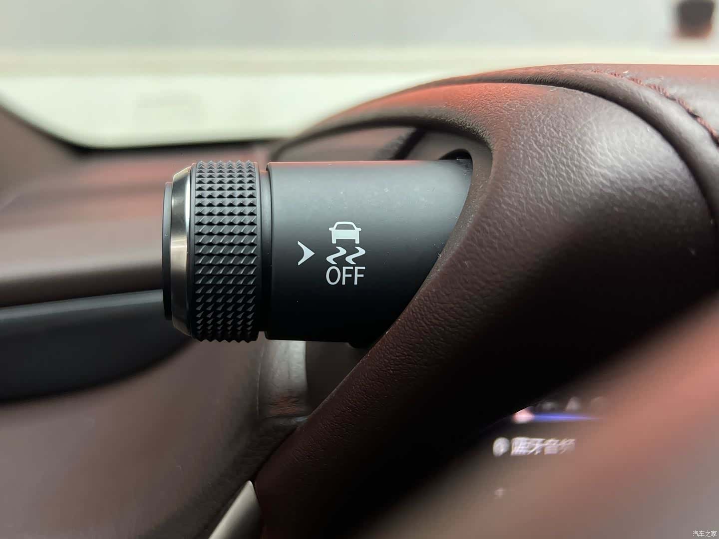 Lexus ES, 2019 22
