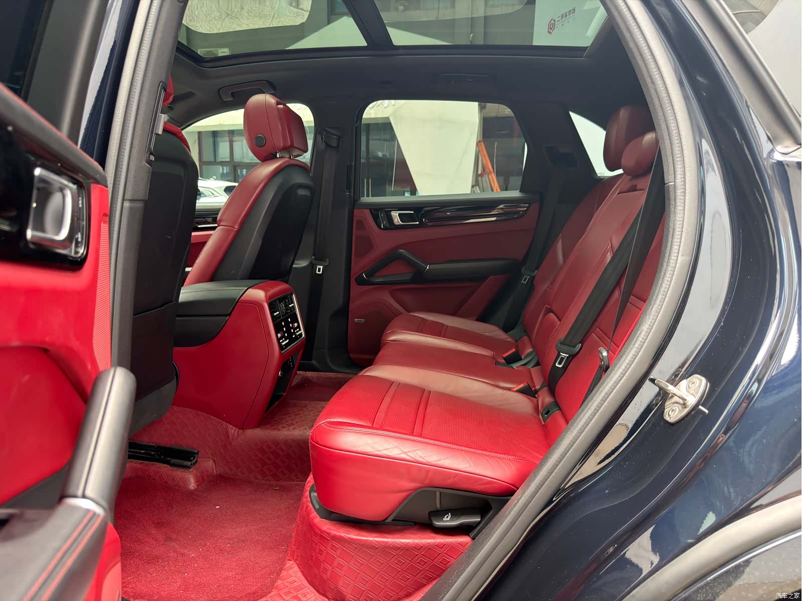 Porsche Cayenne, 2022 12