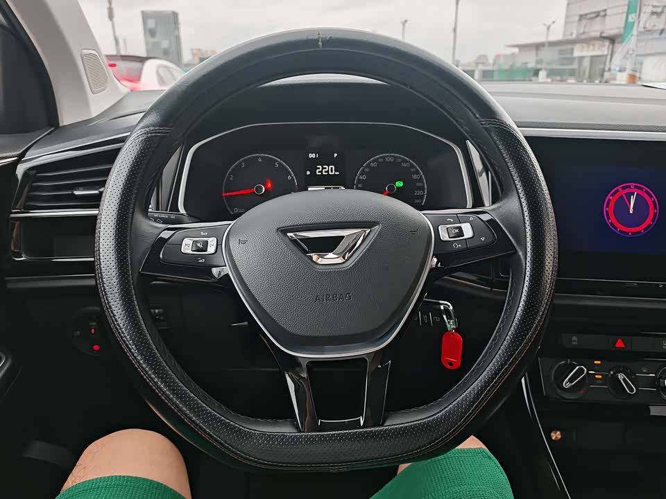 Jetta VS5