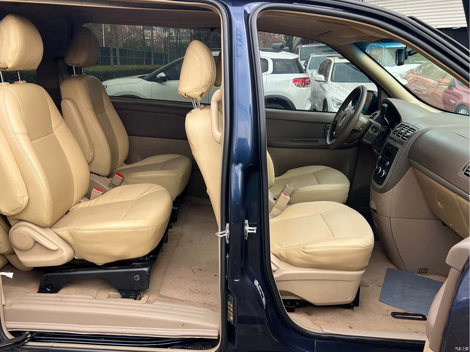 Buick GL8, 2014 11