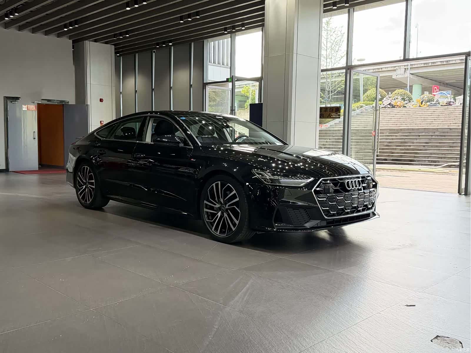 Audi A7, 2024 3