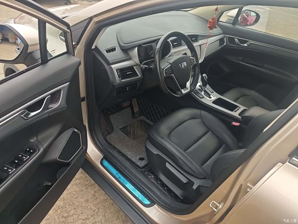 Geely Emgrand, 2018 16