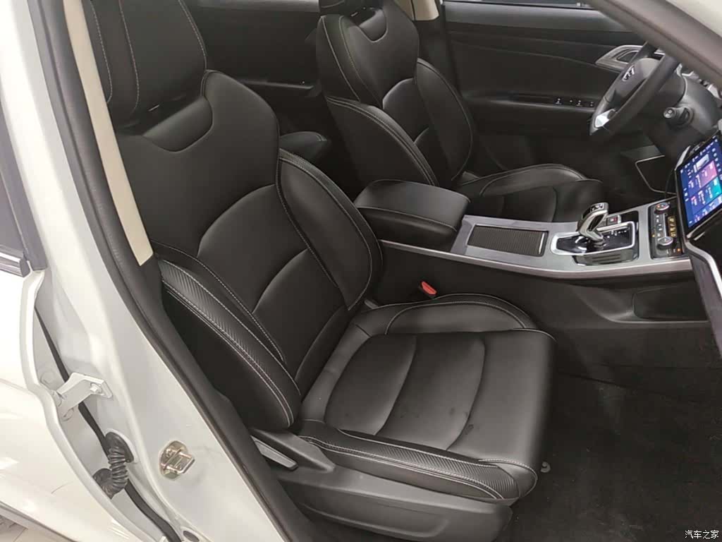Geely Boyue, 2021 25