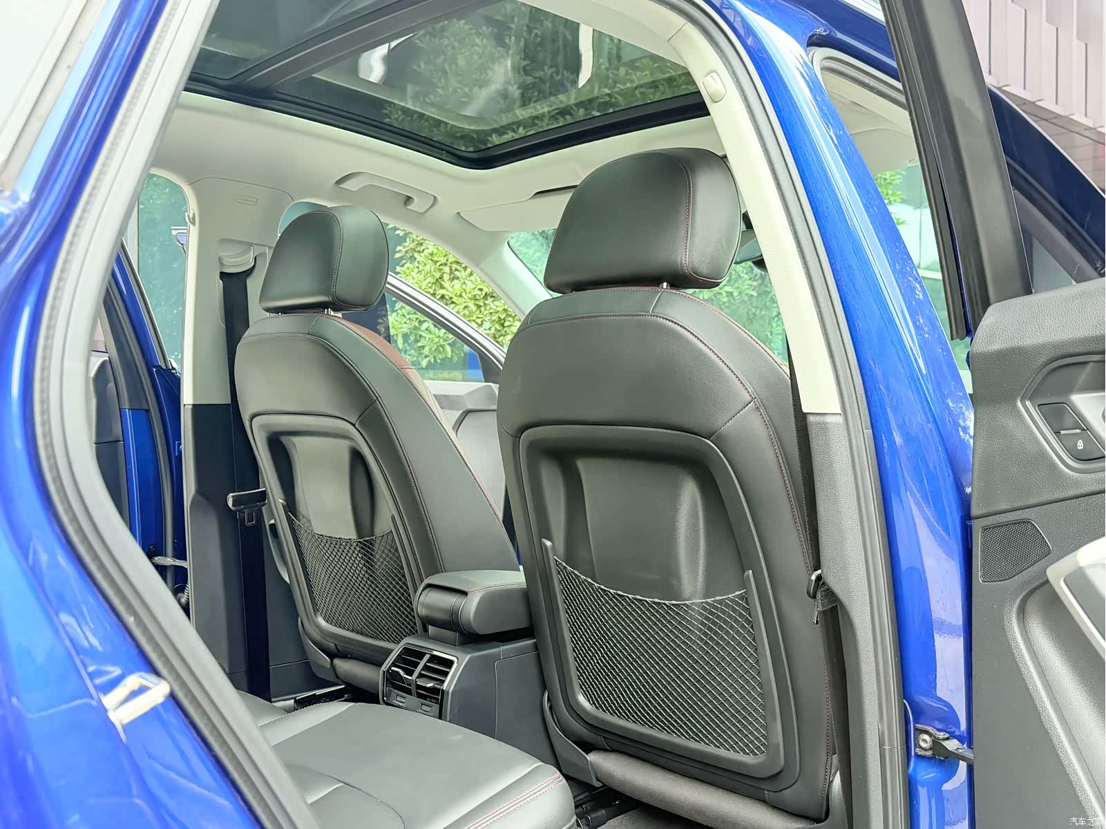 Audi Q3, 2019 11