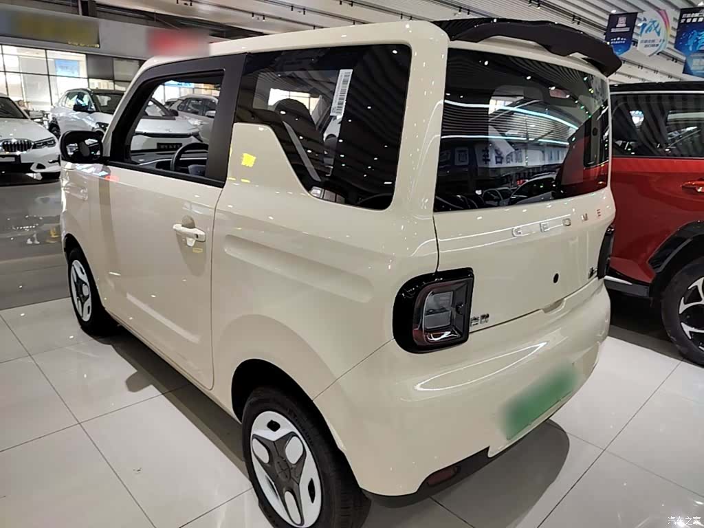Geely Panda, 2025 все фото