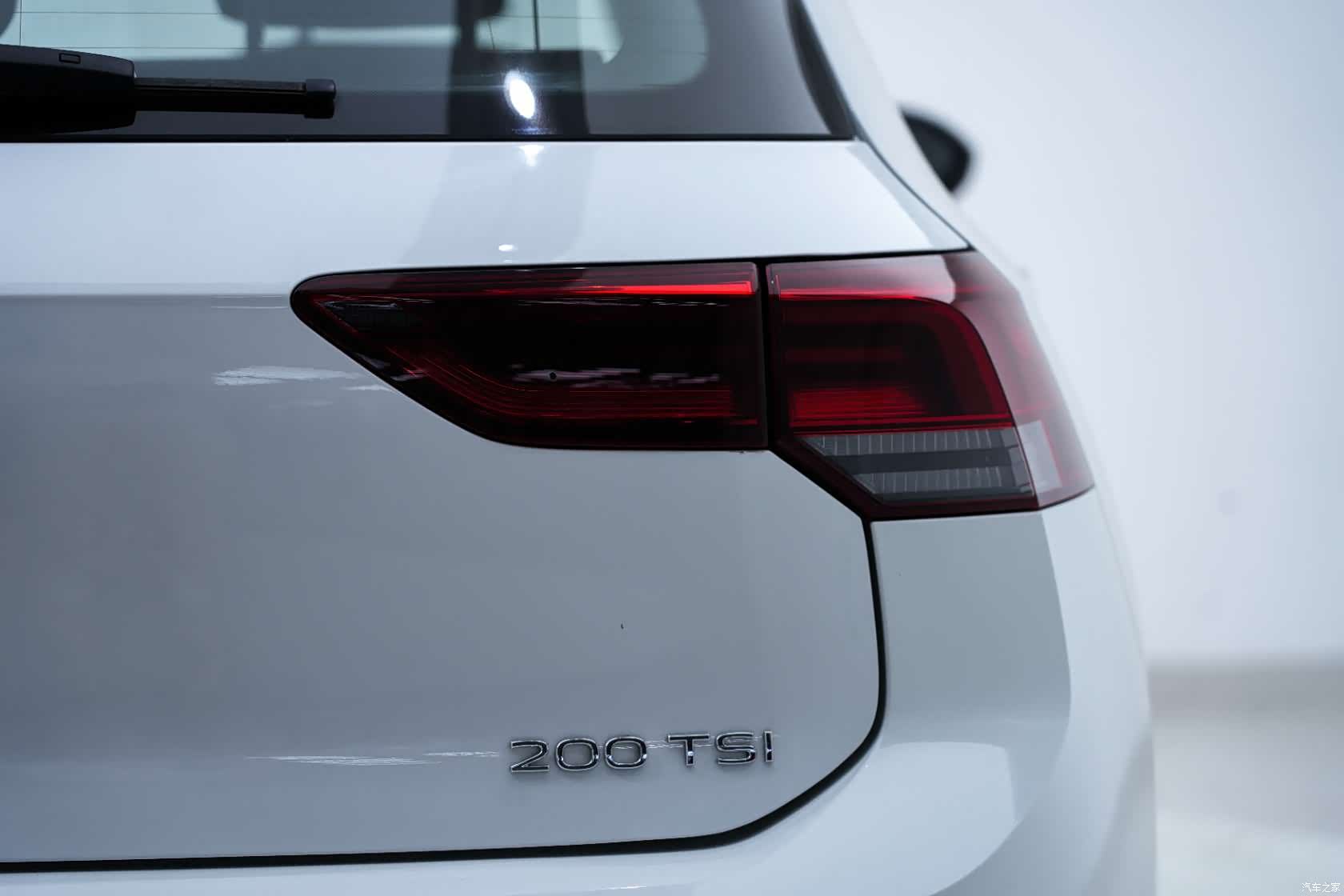 Volkswagen Golf, 2023 13