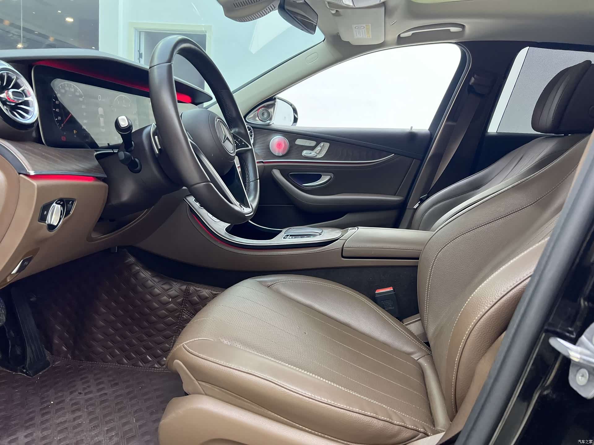 Mercedes-Benz E-Class, 2023 6