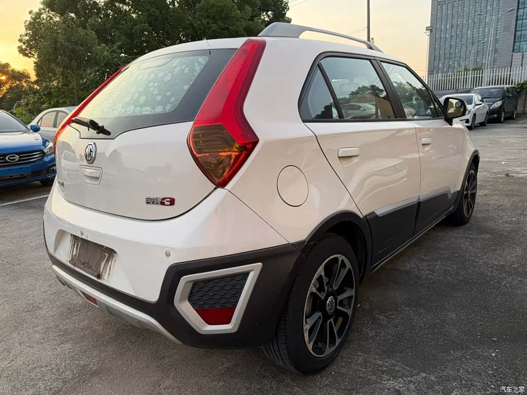 MG 3SW, 2015 7