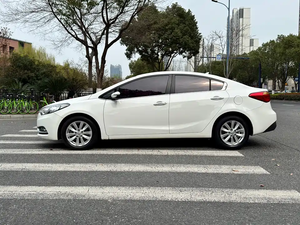 Kia K3