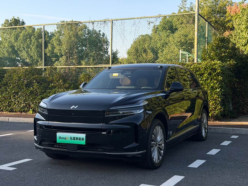 Onvo L90 2025 Ultra мест