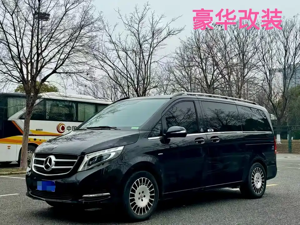 Mercedes-Benz V-class