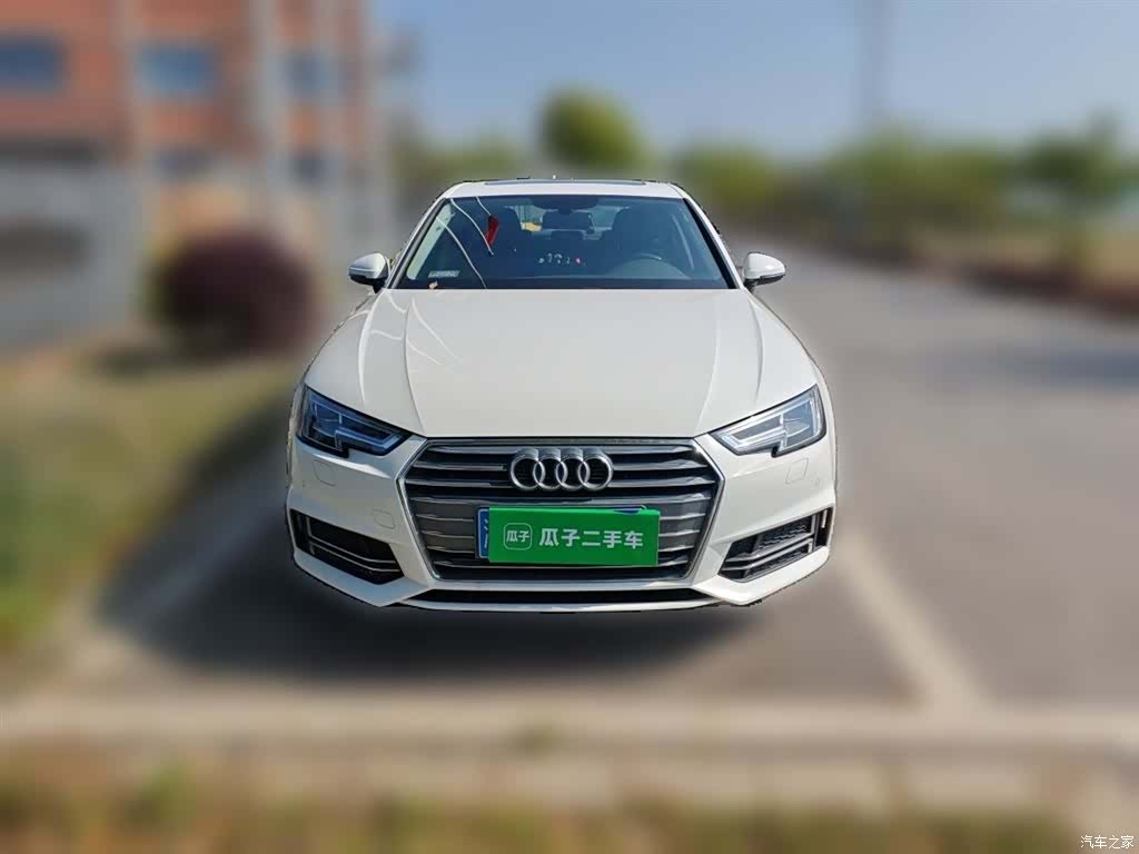 Audi A4L, 2018 24