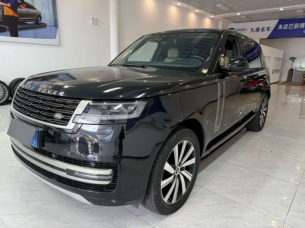 Land Rover Range Rover 2023 3.0 L6 400PS Long Wheelbase