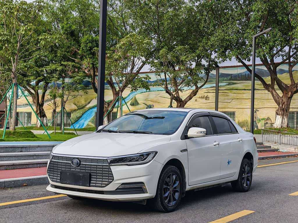 BYD Qin NEV